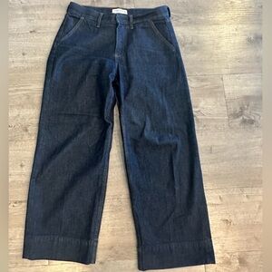 Abercrombie & Fitch Ultra Loose Low Rise Curve Love denim trouser. Size 29